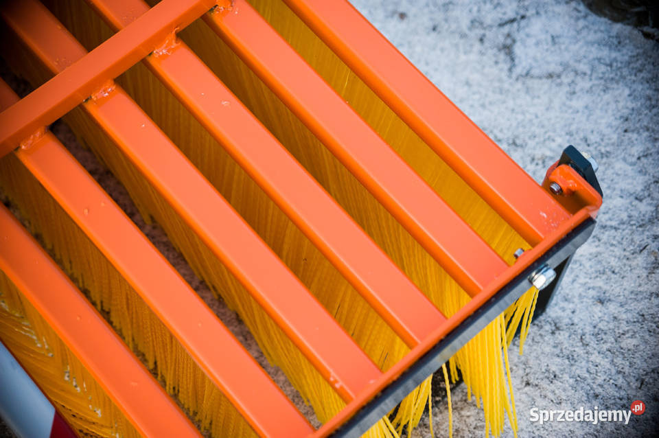 ZAMIATARKA SZCZOTKA ODŚNIEŻARKA sprzedam