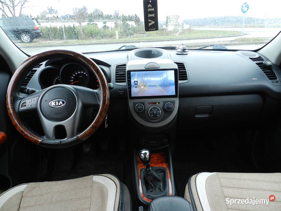 Kia Soul 16i klima kamera navi zarejestrowana światła przeciwmgielne