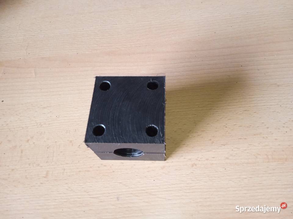 panewka walu volvo 8001110 podlogi Rutki-Kossaki sprzedam