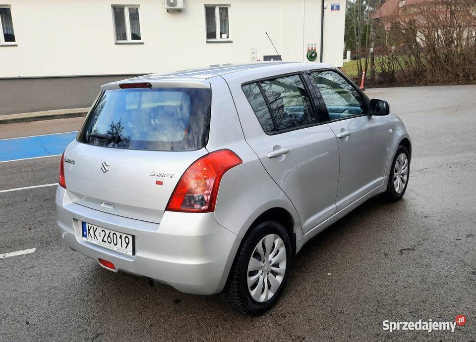 Suzuki Swift 1392 Comfort Klima Samochody osobowe Jaśkowice sprzedam