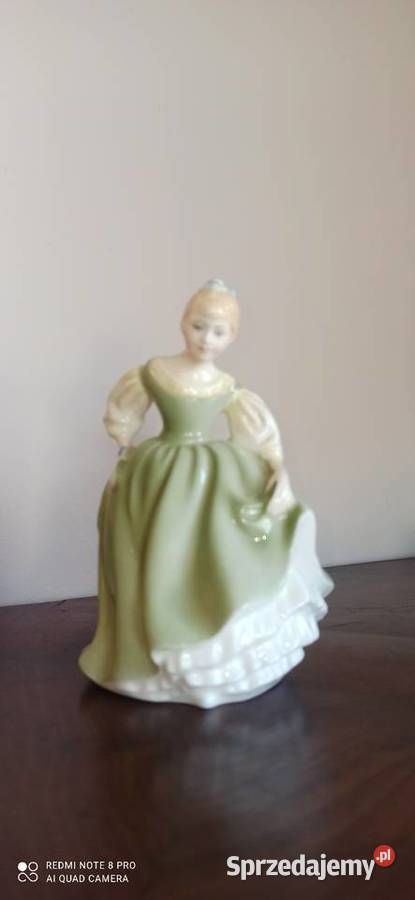 Figurka Fair Maiden HN 2211 Royal Doulton