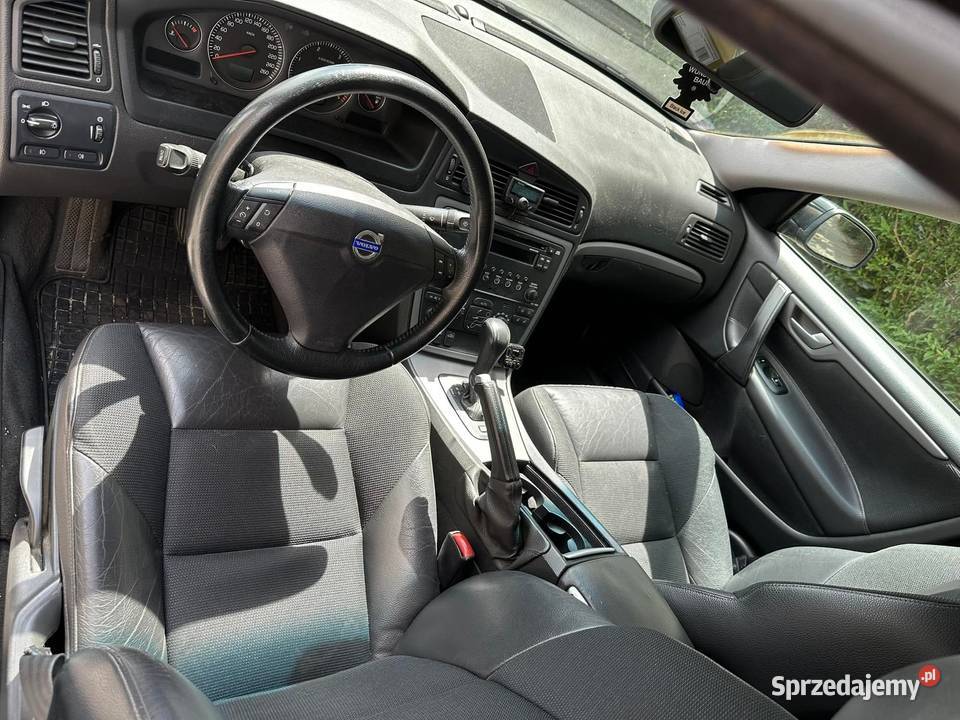 Sprzedam Niezawodne Volvo S 60 Rok produkcji 2005 Samochody osobowe Orneta