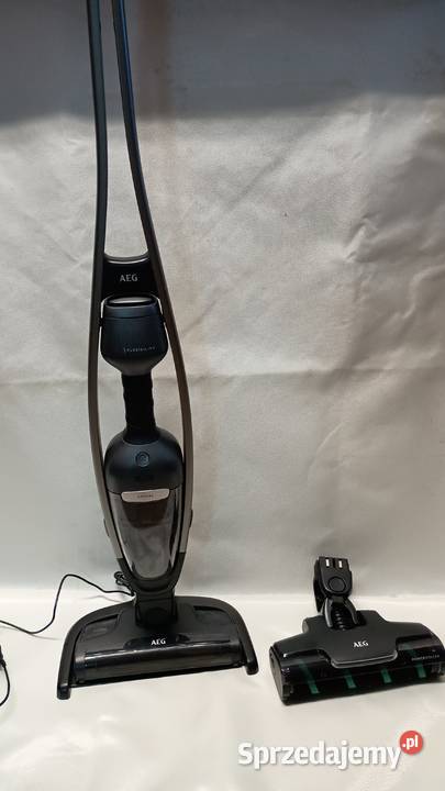 Odkurzacz pionowy bezworkowy bezprzewodowy AEG Mirosławiec sprzedam