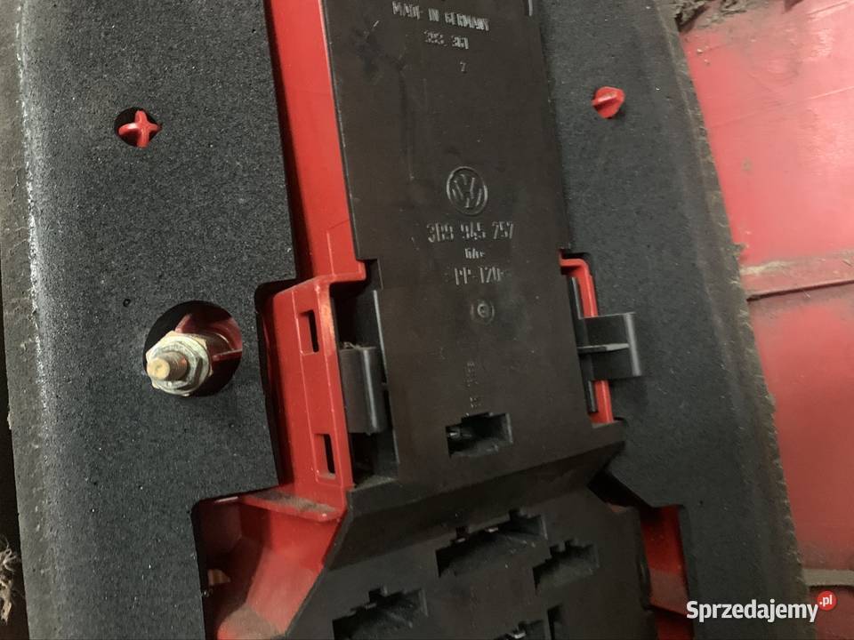 Lampa tył tylna lewa prawa kombi volkswagen zachodniopomorskie Szczecin sprzedam