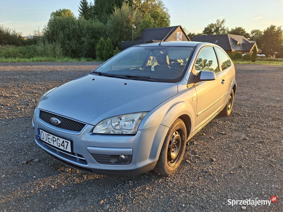 Ford Focus 16 benzyna Jelenia Góra sprzedam