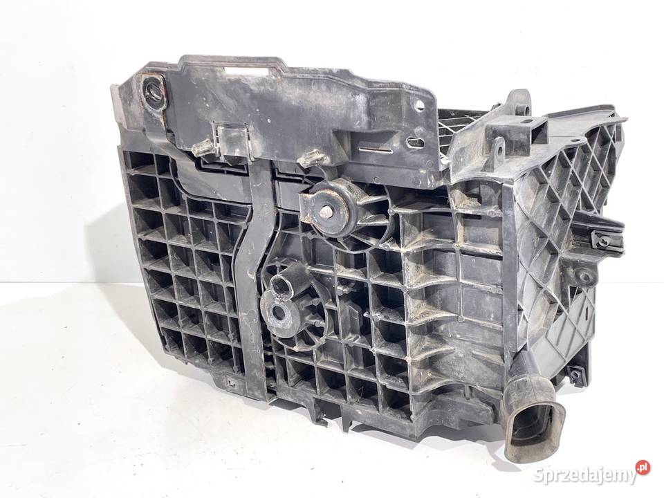 PODSTAWA AKUMULATORA RENAULT GRAND SCENIC III