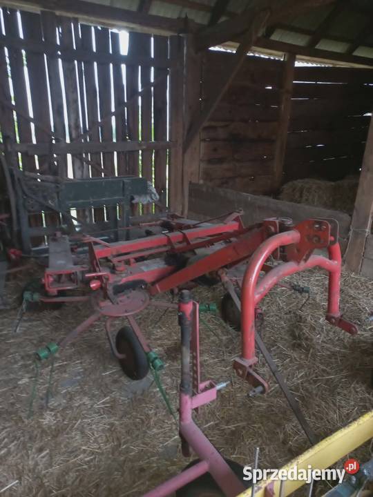 Przetrząsarka trzepak do siana fella th460d Rolnictwo mazowieckie