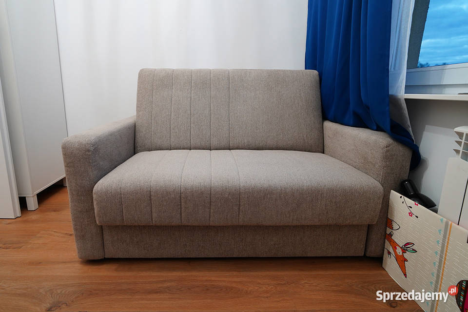 Sofa dwuosobowa Fiona rozkładana 109cm