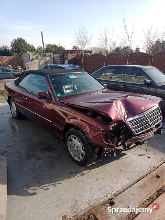 Mercedes W124 E220 cabriolet cabrio uszkodzony Radom sprzedam