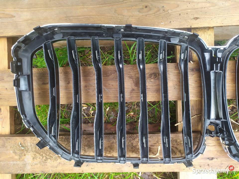 bmw x5 g05 atrapa nerki grill pod kamera całe Starowa Góra