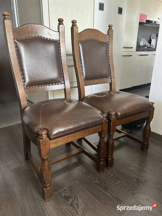Dębowy ciężki stół 130x100 z 4 krzesłami Kraków sprzedam