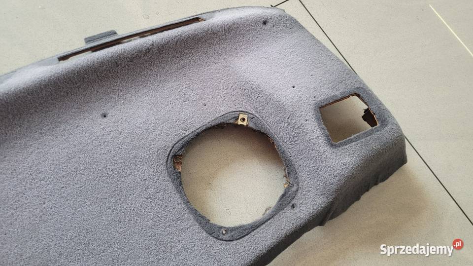 Szara tylna półka bmw e30 ładna sedan coupe osobowe Kalisz