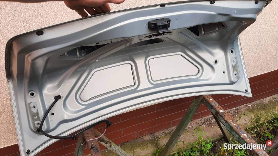 klapa bagażnika Renault Thalia lak NV632 osobowe Dębno