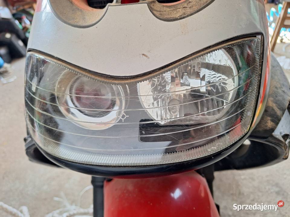 Aprilia SR 50 lampa przód Reflektory i halogeny Oświetlenie