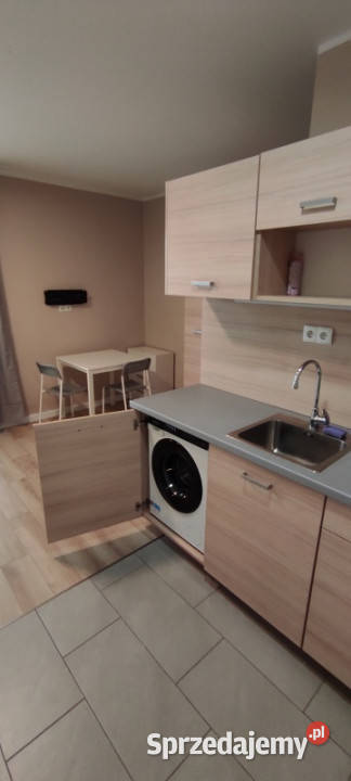 Kawalerka z balkonem 225000 zaraz stacji PKP Wynajem sprzedam