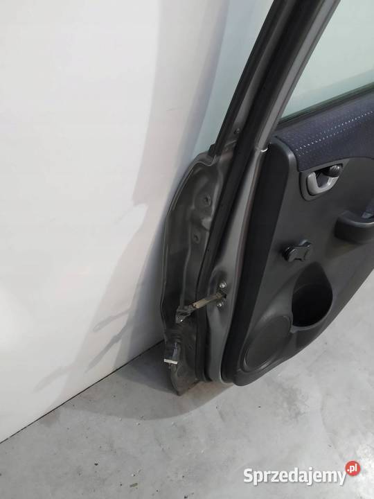 DRZWI PRAWE TYŁ Honda Jazz III 2008 sprzedam