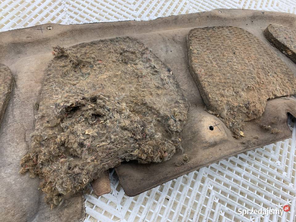 WYGŁUSZENIE MASKI HONDA CIVIC VIII Hatchback