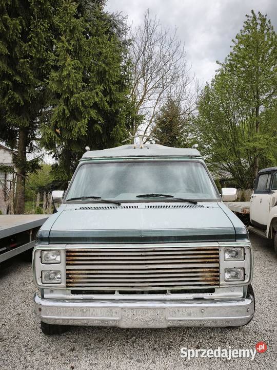 GMC Vandurab 57 V8 salonka Vandura Zamość