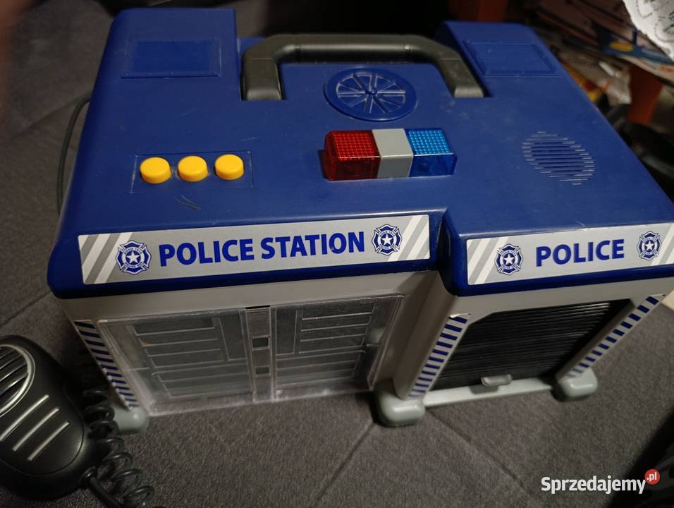 baza policyjna posterunek policji wóz policyjny wielkopolskie