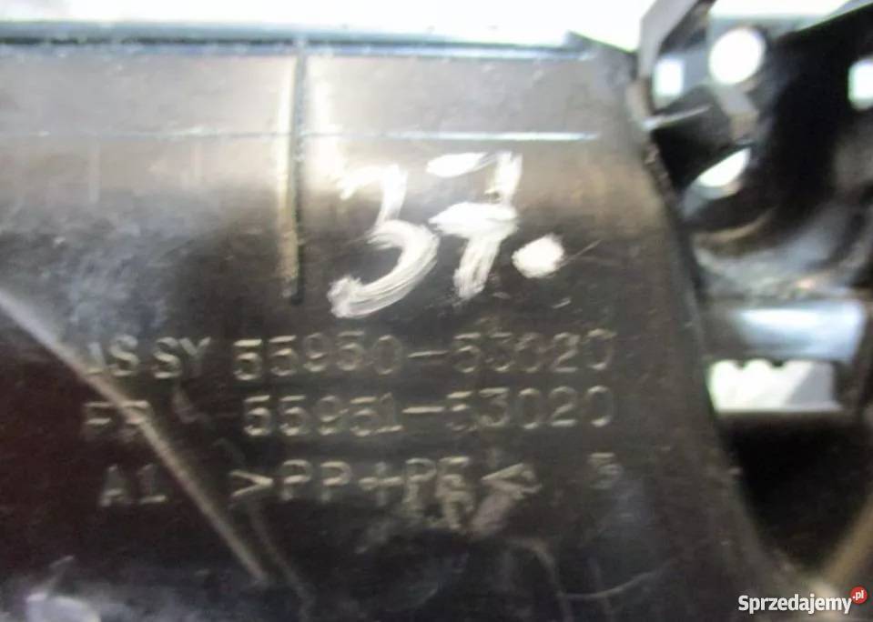 ELEM PLASTIKOWE ŚRODEK LEXUS IS 250 IS250 0513