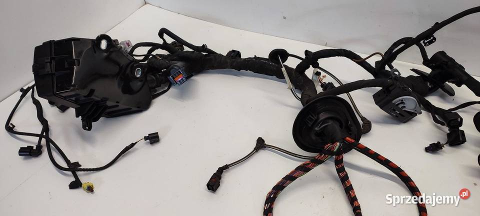 SEAT TARRACO WIĄZKA KOMORY SILNIKA 15 TSI