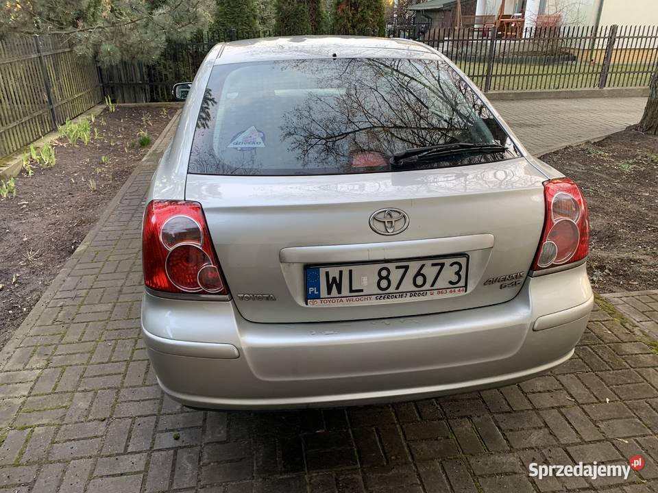 Sprzedam auto Toyota Avensis II gen liftingu