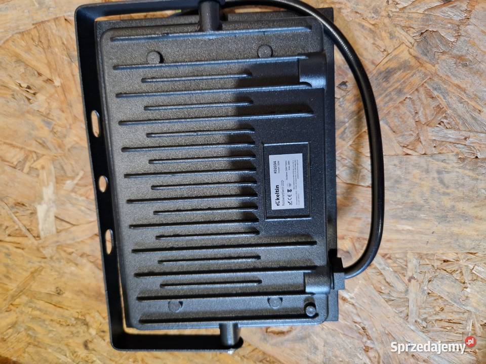 Naświetlacz LED 50W barwa biała neutralna 4500K sprzedam