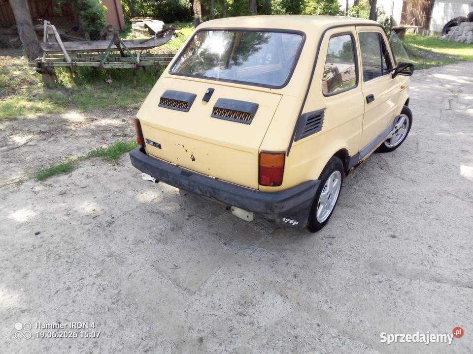 Fiat 126p na chodzie kupiony w polskim salonie 126 lubelskie Izbica-Wieś