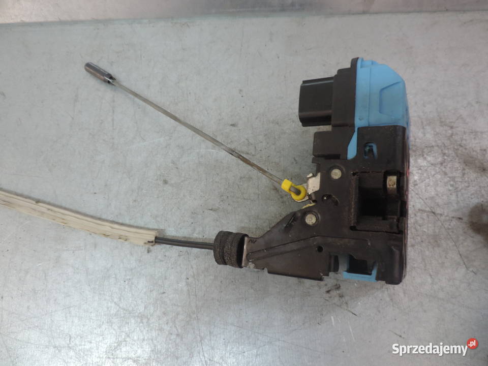 ZAMEK DRZWI PRAWY PRZEÓD VOLVO S60 30634616 Nowy Sącz