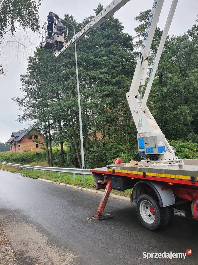 Podnośnik koszowy wynajem Zwyżka wynajem 20m Żywiec