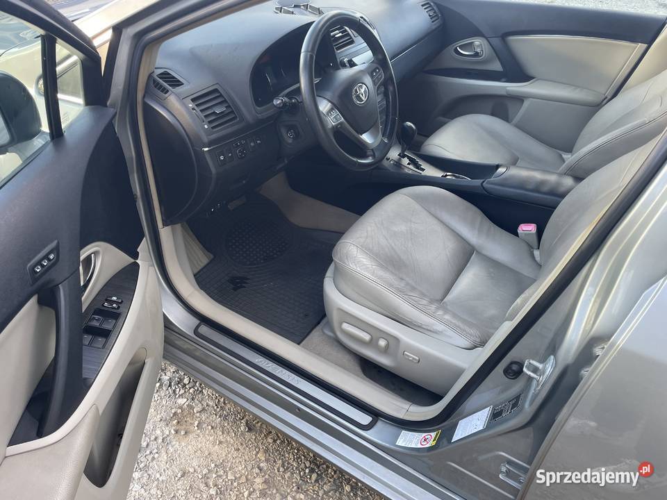 Toyota Avensis T27 22 DCAT Automat Hak Rzeszów