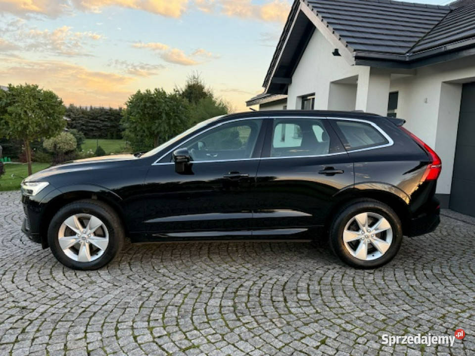 Volvo XC 60 NOWY MODEL B4 BLISY ORYGINAŁ sprzedam