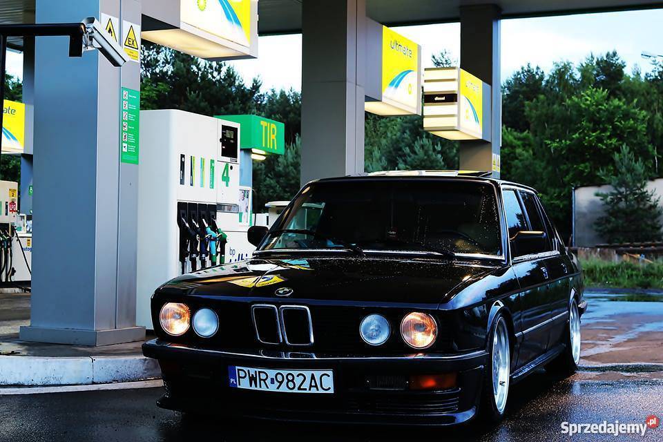BMW e28 bezwypadkowy Gniezno sprzedam