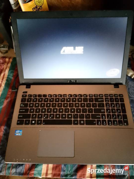 Laptop Asus X550C I3 SSD