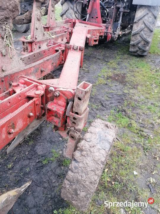 Sprzedam pług obrotowy Gregoire beson 4 skibowy nieuszkodzony Rozdrażew