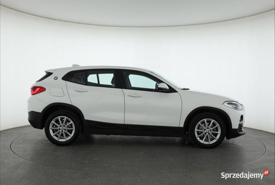 BMW X2 sDrive18i przyciemniane szyby X2 Piaseczno