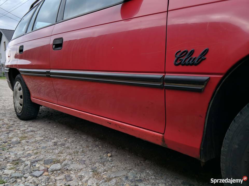 Opel Astra F 14 kombi club Kombi Rybnik sprzedam