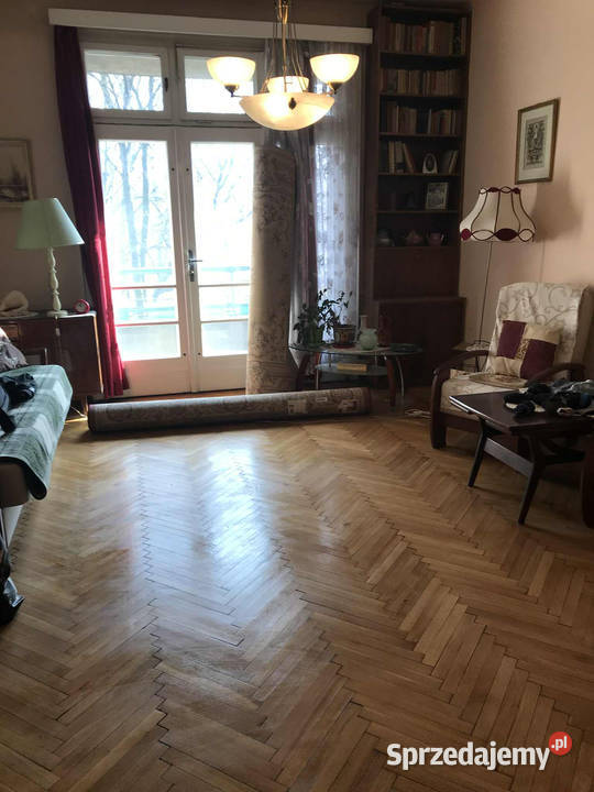 Mieszkanie parku w przedwojennej kamienicy Kraków