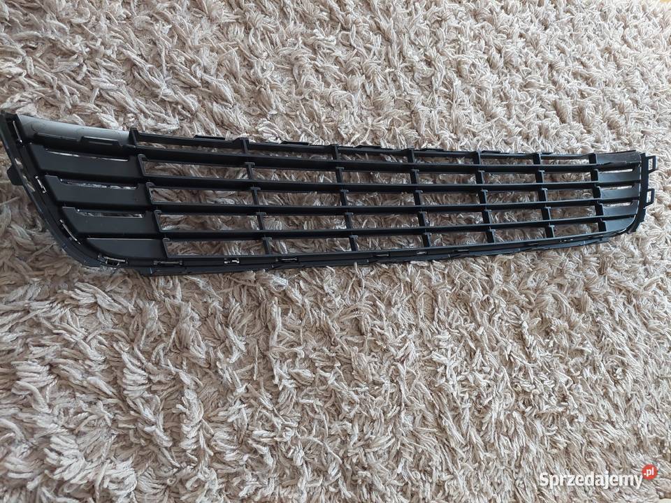 Atrapa kratka środkowa w zderzak chromowana Proszowice sprzedam