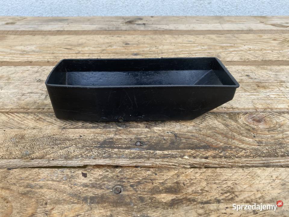 SCHOWEK PLASTIKOWY WSK 125 175