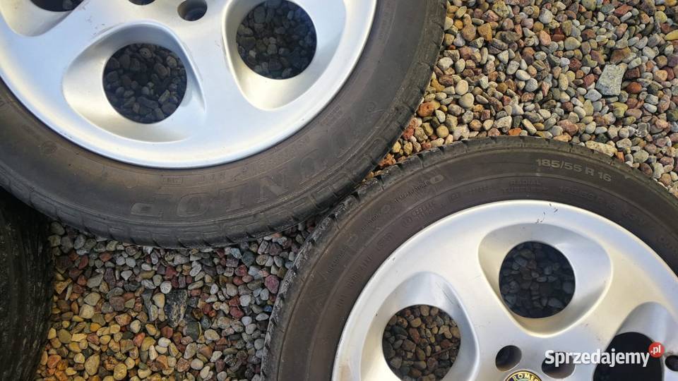 Felgi aluminiowe Alfa Romeo 16 z oponami letnimi Chojnice sprzedam