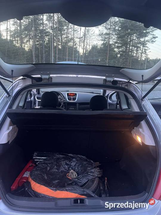 Peugeot 207 16 16V lpg 2008 r Niski przebieg aluminiowe felgi Nisko