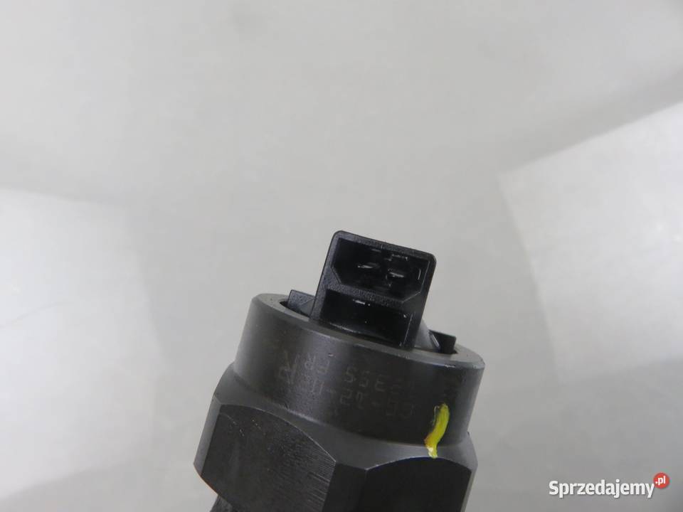 POMPOWTRYSKIWACZ VW BORA 19 TDI 038130073J