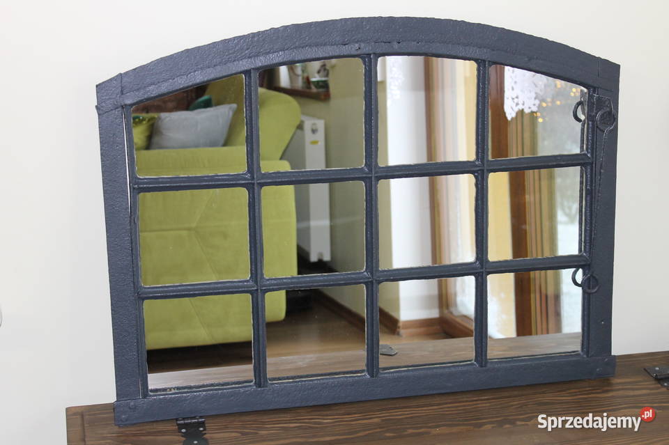 Lustro loft w starnym metalowym oknie wielkopolskie Siekierki Małe sprzedam