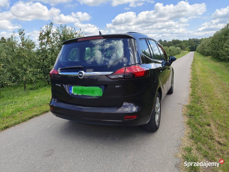 Opel Zafira C 20 CDTI 2013r 5 osób Bogate
