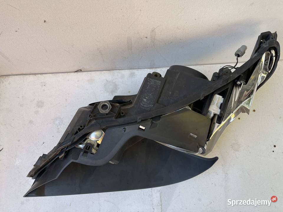 BMW E60 LEWA LAMPA OBUDOWA PRZEDNIA Lampy przednie Ostroróg