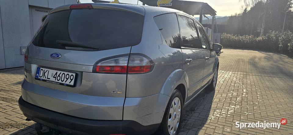 SPRZEDAM FORDA S 7 OSOBOWEGO