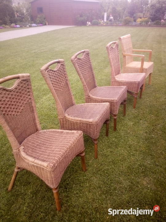 krzesla wiklinowe