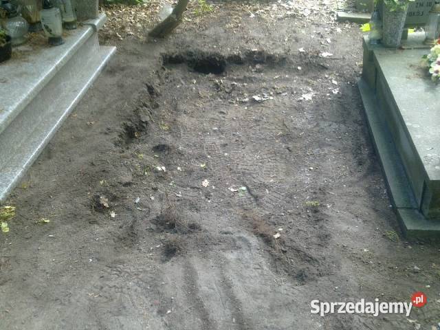 Rozbiorka starych pomników nagrobków demontaż Wrocław usługi budowlane