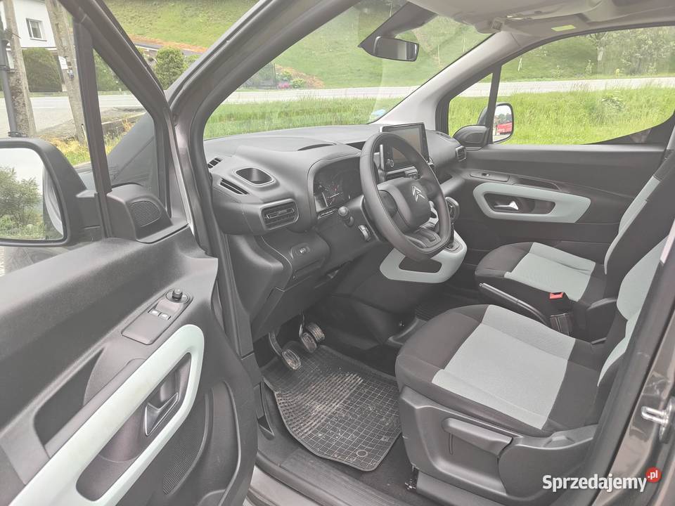 Citroen Berlingo 2020r 15 102 mały przebieg 115 Samochody osobowe małopolskie Wielka Wieś sprzedam